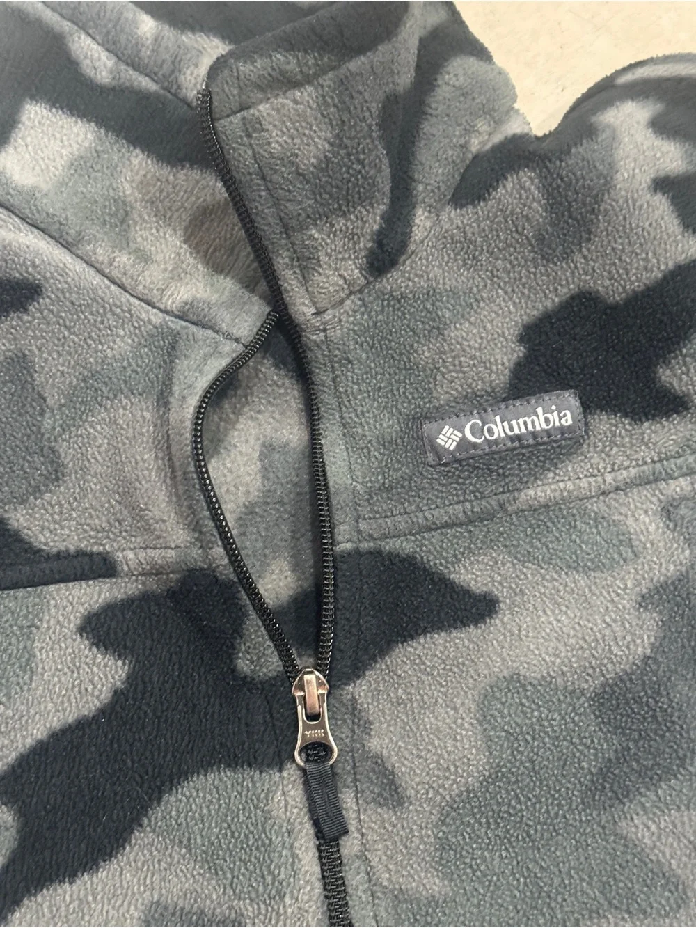 Columbia Gray Camo Fleece Jacket